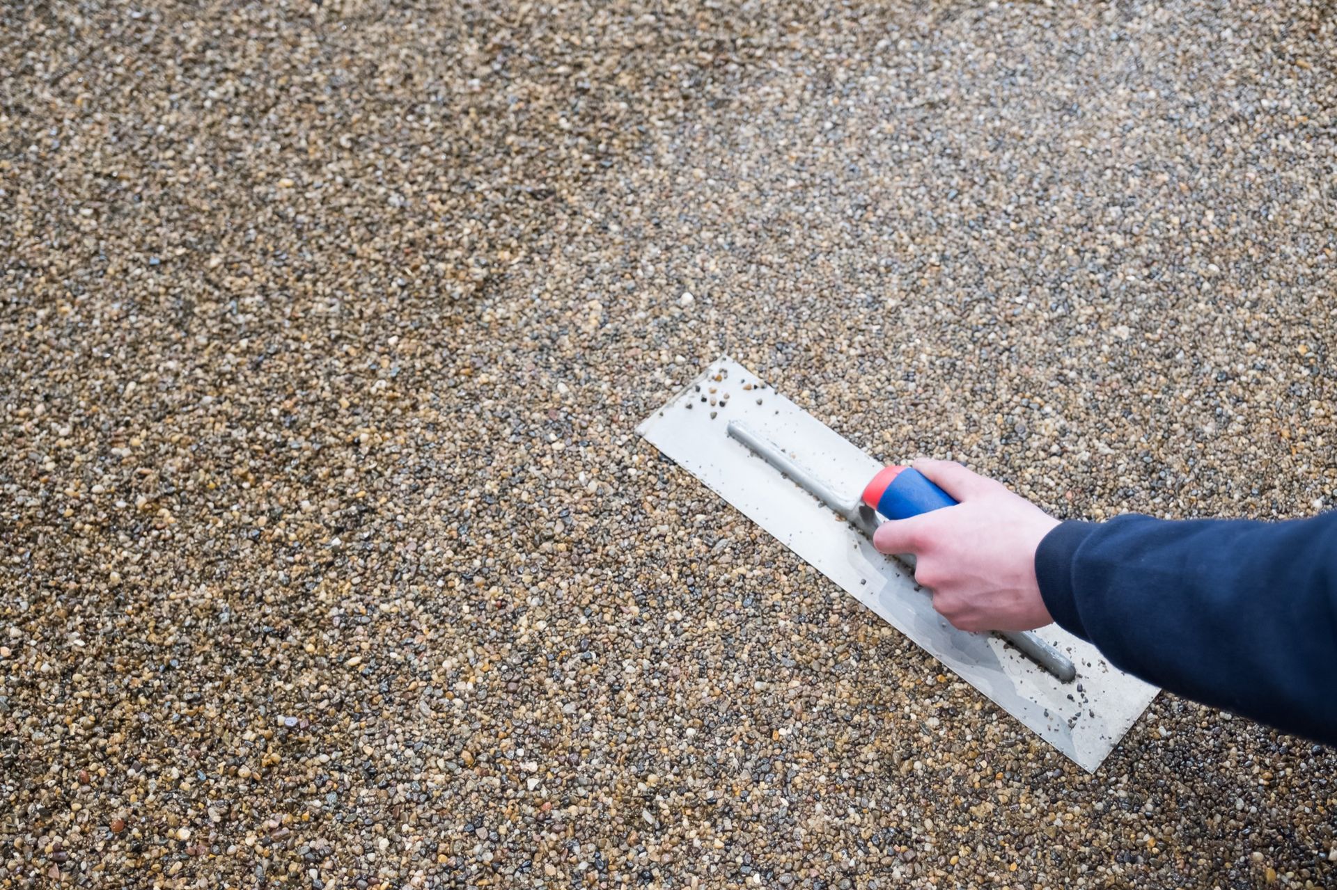 Allée en tapis de pierre perméable